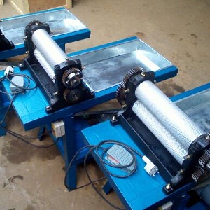 Roller length 450mm Electric beeswax foundation sheet machine